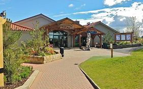 Edinburgh - Seton Sands-Cameo Caravan-Pet Friendly